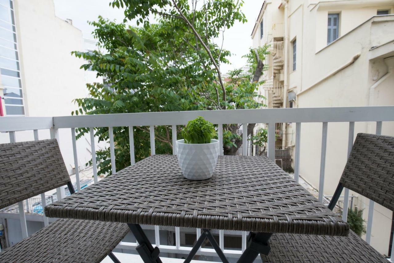 Rastoni Athens Suites Near Acropolis At Tsatsou Street Zewnętrze zdjęcie