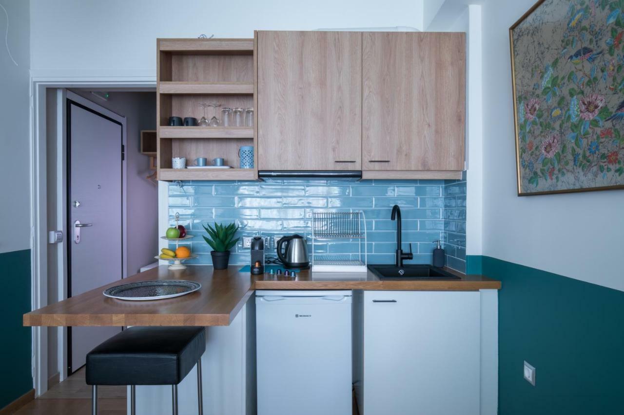 Rastoni Athens Suites Near Acropolis At Tsatsou Street Zewnętrze zdjęcie